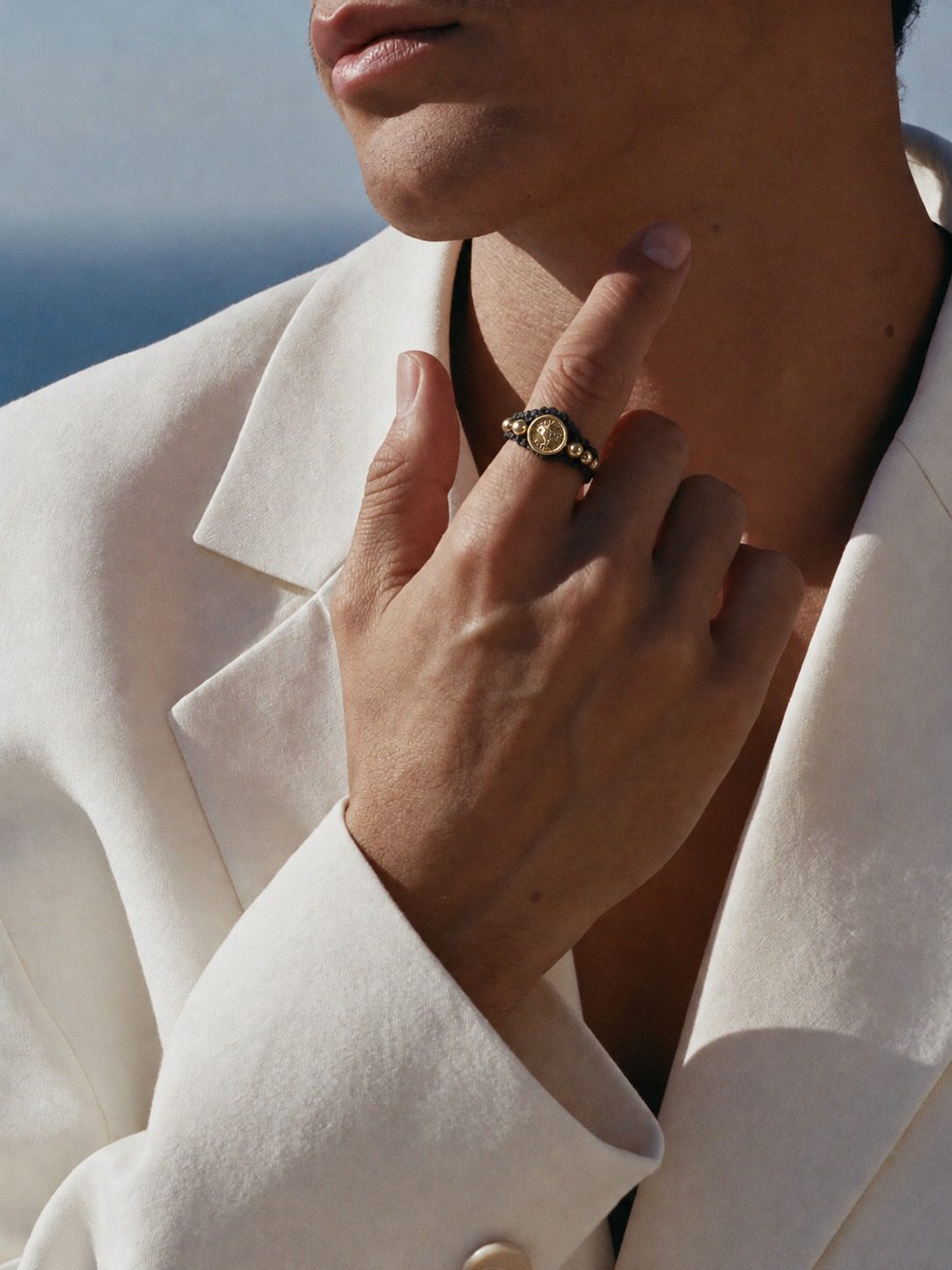 Anillo tejido WS con moneda